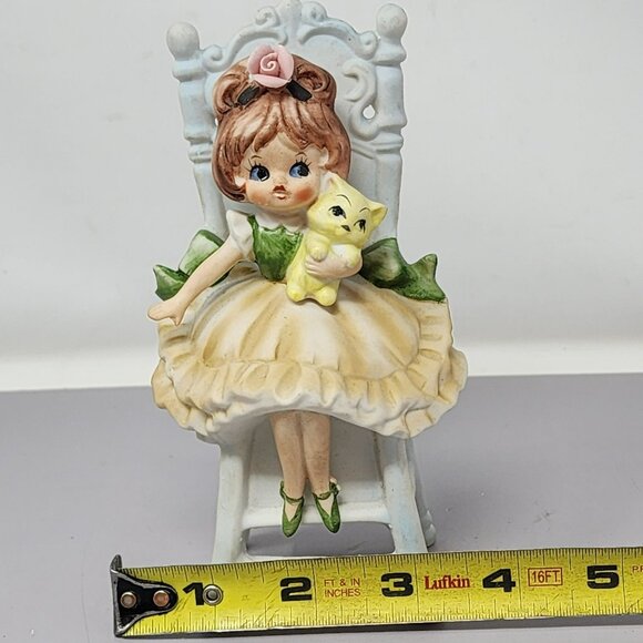 Vintage Lefton Ceramic Girl Figurine With‎ Cat Sitting On Chair - Picture 9 of 10